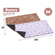 Ručně šitá podložka BUNNY M 