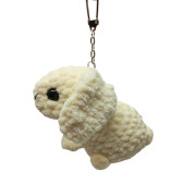 Háčkovaný králíček-přívěsek bílý